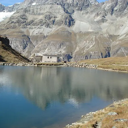 Vertraeumt Schoen Zu Jeder Jahreszeit Bergpanoramasicht * Albinen